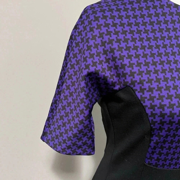 MICHAEL Michael Kors Short Sleeve Sheath Dress - Houndstooth Pattern - Picture 6 of 14